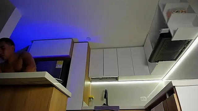 SusanClarck online show from October 2025 12:00:02 AM