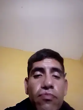 Snapshot of CiudadMX25 chatting on December 2025 09:35:02 AM CiudadMX25 online show from December 2025 09:35:02 AM