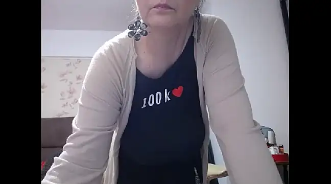 Snapshot of Mary_x chatting on March 2025 10:00:02 AM Mary x online show from March 2025 10:00:02 AM