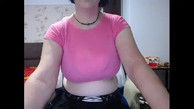 Snapshot of Mary_x chatting on October 2025 02:46:01 AM Mary x online show from October 2025 02:46:01 AM