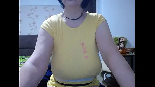 Snapshot of Mary_x chatting on June 2026 03:33:01 AM Mary x online show from June 2026 03:33:01 AM