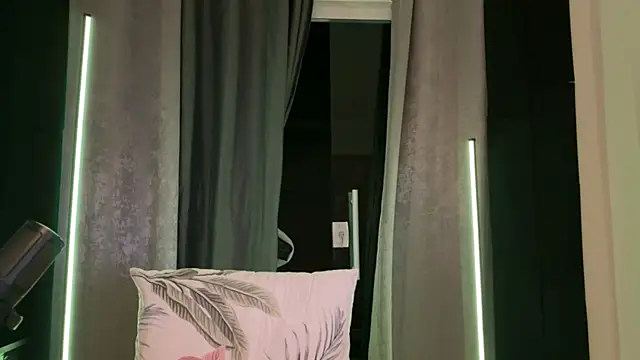 mettew22cm online show from September 2025 06:25:01 AM