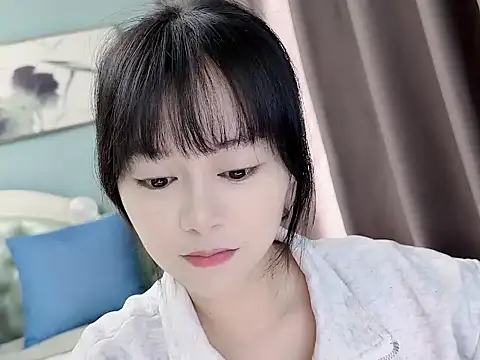 Snapshot of sarah111 chatting on October 2025 02:33:02 AM sarah111 online show from October 2025 02:33:02 AM