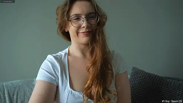 Snapshot of MissKatieBell chatting on July 2026 09:12:01 PM MissKatieBell online show from July 2026 09:12:01 PM