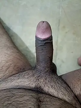 Rishiraj2595 online show from November 2025 05:01:02 AM