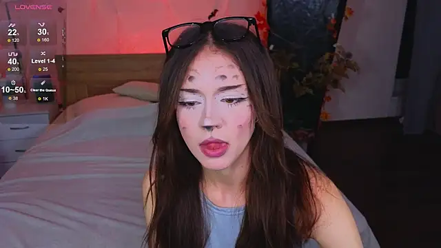 Adetta online show from October 2025 12:26:02 PM