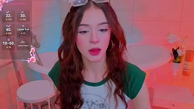 Adetta online show from November 2025 11:16:02 AM