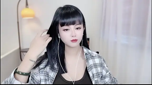 Musae7 online show from November 2025 02:00:02 AM