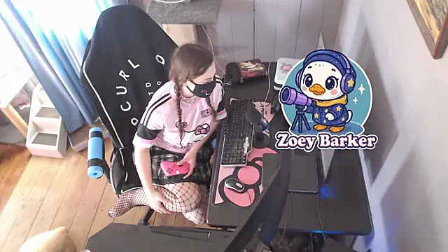 Snapshot of ZoeyBarker2007 chatting on September 2025 05:56:01 AM ZoeyBarker2007 online show from September 2025 05:56:01 AM