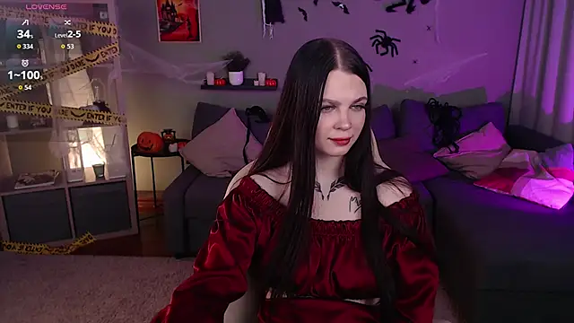 Michela Fruet online show from October 2025 01:06:02 AM