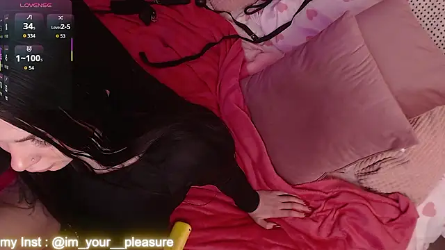 Michela Fruet online show from March 2026 01:10:01 AM