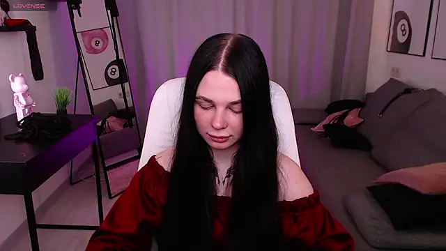 Snapshot of Michela_Fruet chatting on February 2026 01:05:02 AM Michela Fruet online show from February 2026 01:05:02 AM