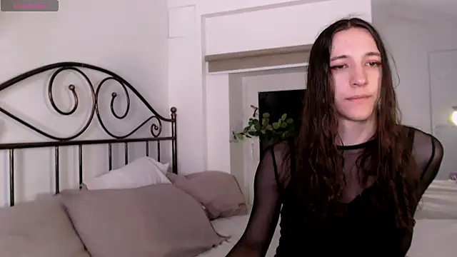 Snapshot of SilverMuse chatting on February 2026 12:55:02 AM SilverMuse online show from February 2026 12:55:02 AM