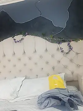 AmbarFoxx  online show from April 2026 01:46:02 AM