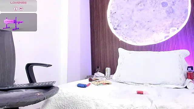 AmbarFoxx  online show from February 2026 02:59:01 PM