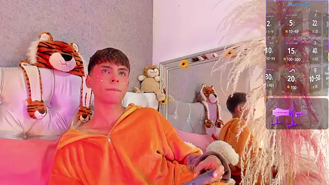 Snapshot of PrincePoppy chatting on September 2025 08:30:02 PM PrincePoppy online show from September 2025 08:30:02 PM