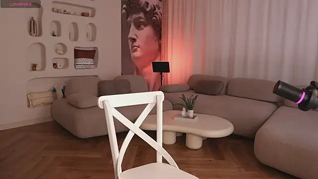 Foxy  lady online show from March 2026 04:05:02 AM