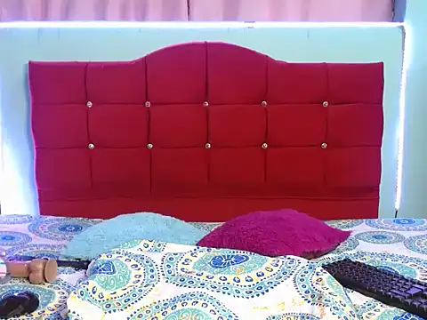 Katherine 13 online show from April 2026 10:11:02 PM