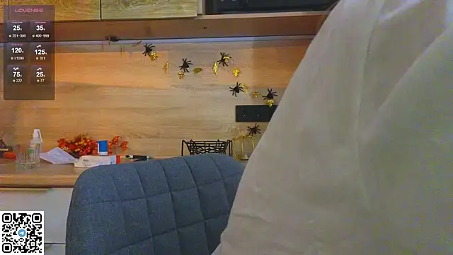 miss bubbles  online show from October 2025 12:33:02 AM