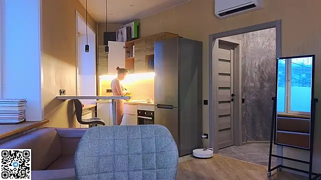 miss bubbles  online show from April 2026 11:41:02 PM