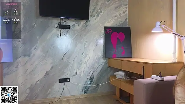 miss bubbles  online show from November 2025 12:25:01 AM