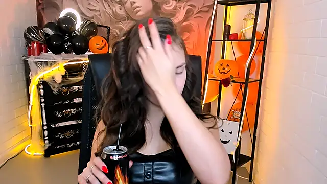 Snapshot of SeaJorji chatting on October 2025 01:10:01 PM SeaJorji online show from October 2025 01:10:01 PM