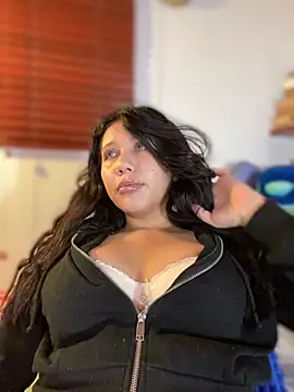 snow doll online show from October 2025 11:03:02 PM