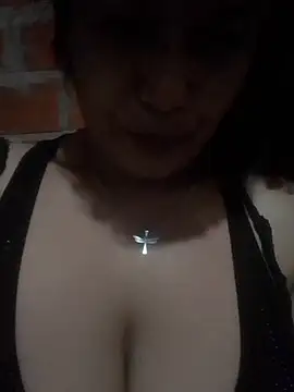 Moro 25 online show from April 2026 08:21:01 PM