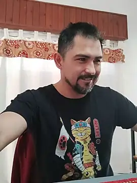Snapshot of Bradd_32 chatting on June 2026 05:58:01 PM Bradd 32 online show from June 2026 05:58:01 PM