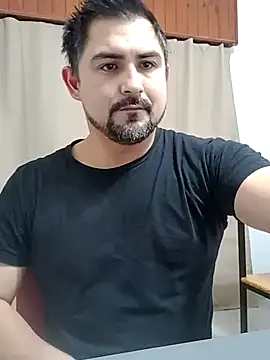 Snapshot of Bradd_32 chatting on July 2026 06:55:01 AM Bradd 32 online show from July 2026 06:55:01 AM