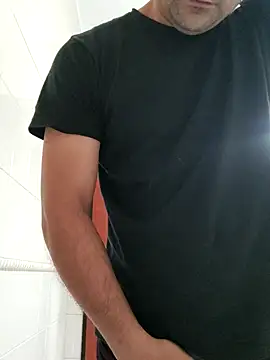 Snapshot of Bradd_32 chatting on February 2026 12:16:01 PM Bradd 32 online show from February 2026 12:16:01 PM