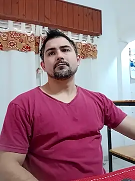 Bradd 32 online show from May 2026 12:00:01 PM