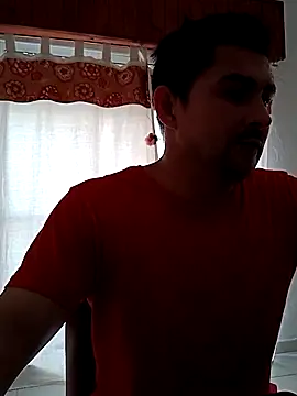 Bradd 32 online show from May 2026 06:36:01 PM