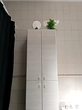 Snapshot of Bradd_32 chatting on December 2025 05:06:01 PM Bradd 32 online show from December 2025 05:06:01 PM