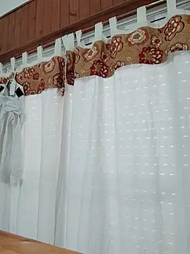 Snapshot of Bradd_32 chatting on February 2026 05:25:01 PM Bradd 32 online show from February 2026 05:25:01 PM