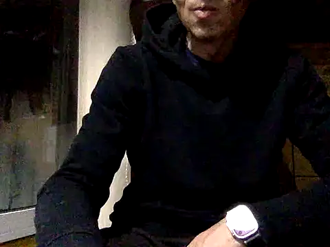 Snapshot of adiluci1 chatting on November 2025 06:44:02 PM adiluci1 online show from November 2025 06:44:02 PM