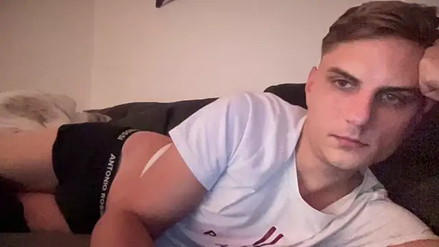 Sweetbooy90 online show from November 2025 07:51:01 PM