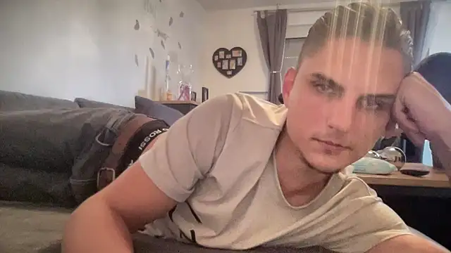 Sweetbooy90 online show from September 2025 07:47:01 AM