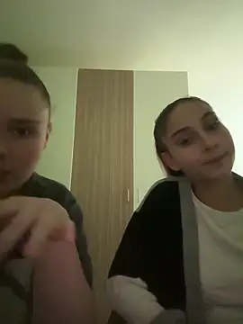 Snapshot of FemmeAffair chatting on February 2026 11:33:01 PM FemmeAffair online show from February 2026 11:33:01 PM