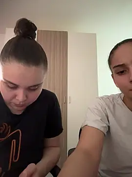 Snapshot of FemmeAffair chatting on February 2026 11:02:01 PM FemmeAffair online show from February 2026 11:02:01 PM