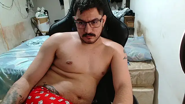 Leonino231 online show from June 2026 04:51:01 AM