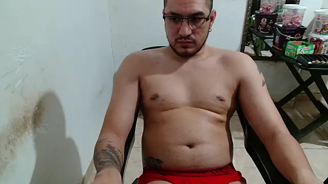 Snapshot of Leonino231 chatting on September 2025 08:04:02 PM Leonino231 online show from September 2025 08:04:02 PM
