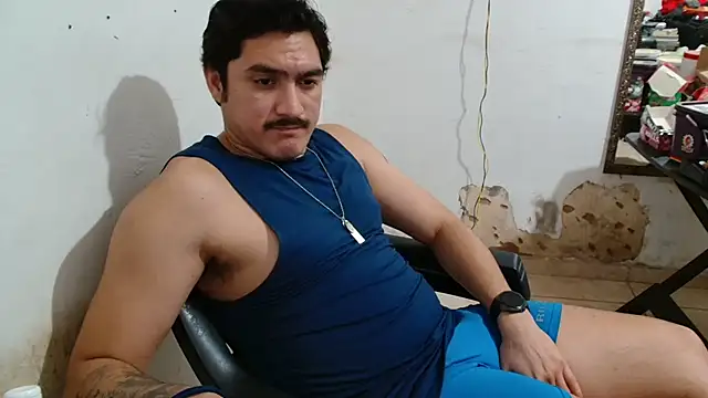 Snapshot of Leonino231 chatting on September 2025 03:06:02 AM Leonino231 online show from September 2025 03:06:02 AM