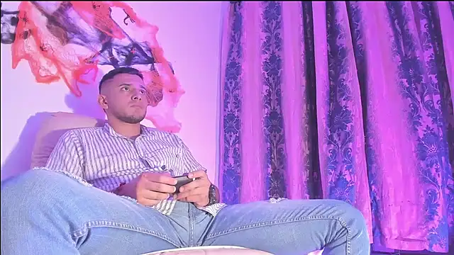 nico rivera online show from October 2025 01:28:02 AM