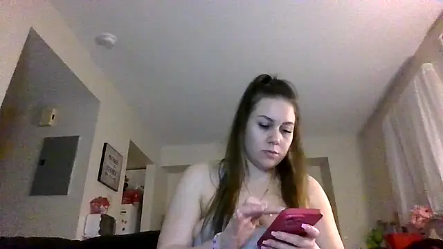 Snapshot of thedevinemama chatting on February 2026 04:12:02 AM thedevinemama online show from February 2026 04:12:02 AM