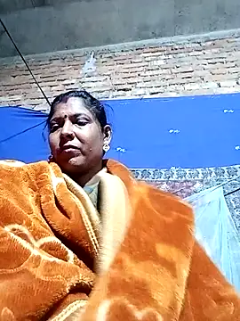 Savita992 online show from December 2025 06:21:02 PM