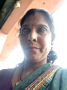 Savita992 online show from November 2025 09:13:01 AM