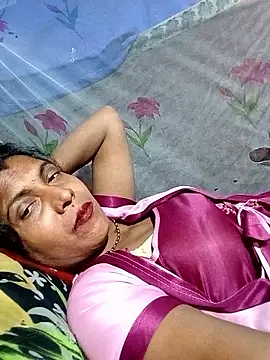 Savita992 online show from March 2026 07:48:02 PM