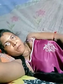 Savita992 online show from June 2026 07:57:02 PM