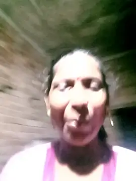 Savita992 online show from October 2025 02:31:02 PM